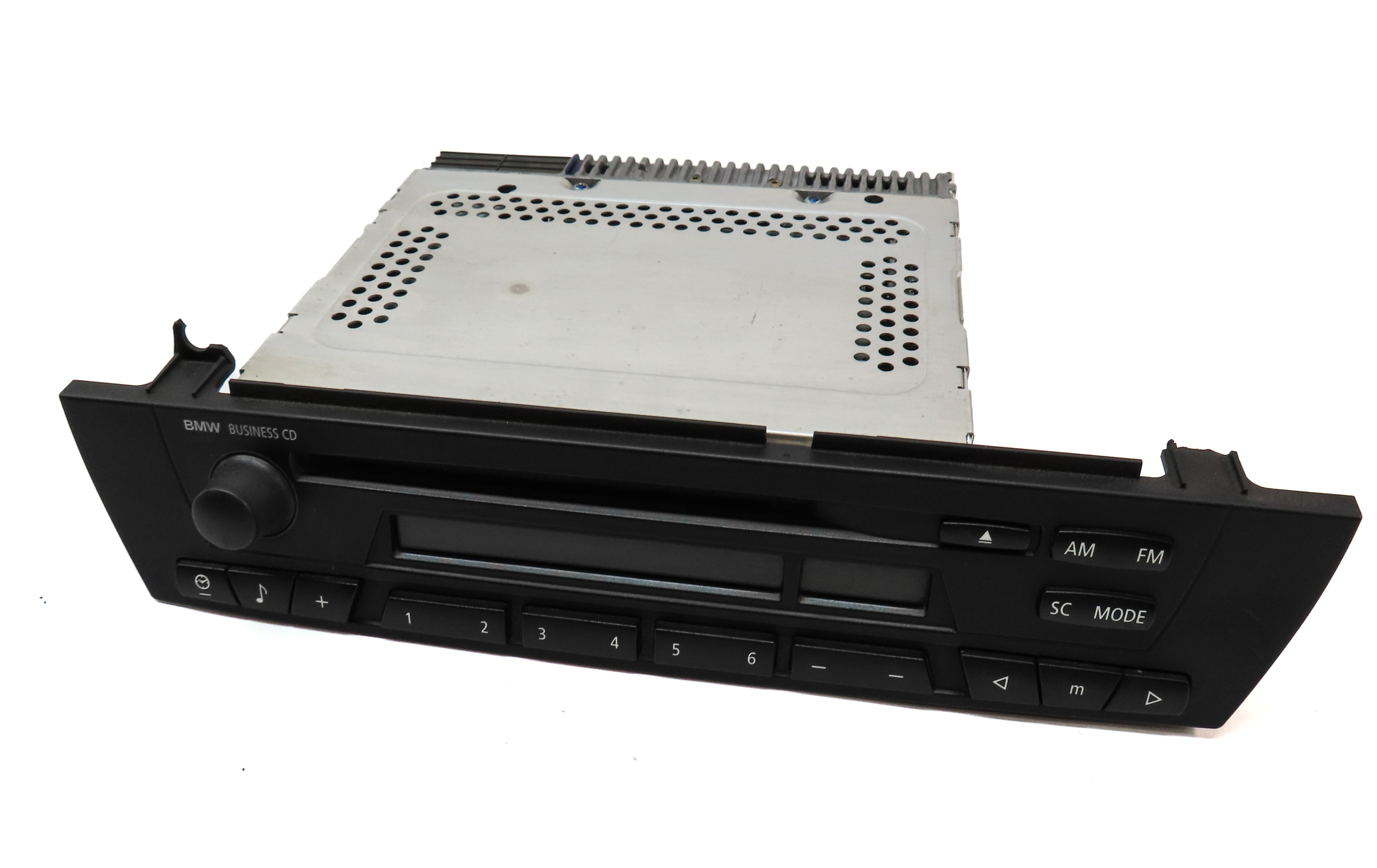 01-06 BMW 325i 330i 540i M3 M5 X3 X5 Z4 (E39 E46 E53 E83 E85) 6 DISC CD CHANGER — exact item pictured